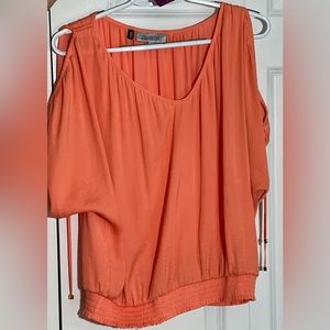 JENNIFER LOPEZ - Women’s Top / Cold shoulder/ Size XS / Color Coral